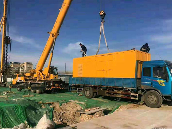 张家口万科工程建设租赁一台大型静音发