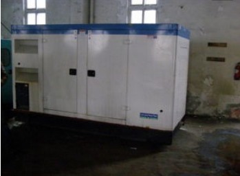 张家口二手康明斯150kw大型柴油发电机组