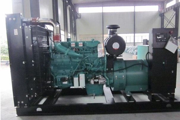 张家口二手常柴300kw大型柴油发电机组